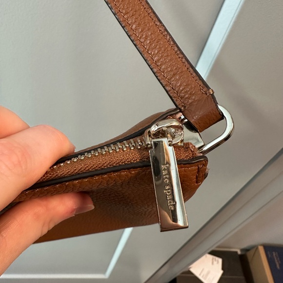 Kate Spade Brown Leather Crossbody Bag & Matching Wallet - Picture 5 of 14